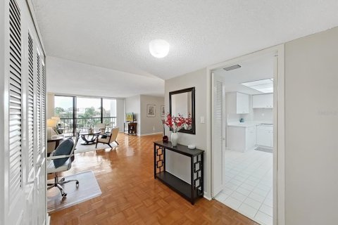 Condominio en venta en Clearwater, Florida, 2 dormitorios, 120.77 m2 № 1835662 - foto 4