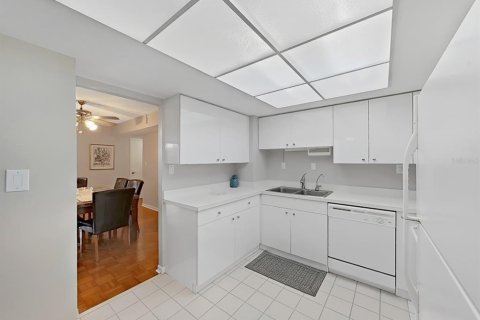 Condominio en venta en Clearwater, Florida, 2 dormitorios, 120.77 m2 № 1835662 - foto 20