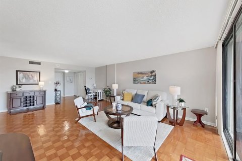 Copropriété à vendre à Clearwater, Floride: 2 chambres, 120.77 m2 № 1835662 - photo 9