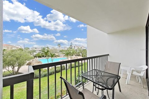 Condominio en venta en Clearwater, Florida, 2 dormitorios, 120.77 m2 № 1835662 - foto 12