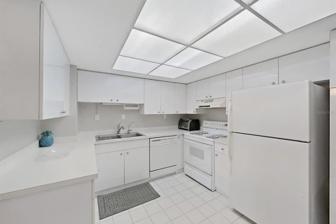 Купить кондоминиум в Клируотер, Флорида 4 комнаты, 120.77м2, № 1835662 - фото 18