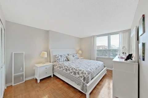 Купить кондоминиум в Клируотер, Флорида 4 комнаты, 120.77м2, № 1835662 - фото 22