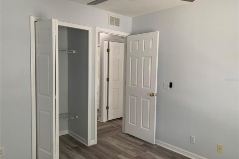 Townhouse in Valrico, Florida 3 bedrooms, 130.81 sq.m. № 2393924 - photo 30