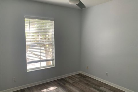 Townhouse in Valrico, Florida 3 bedrooms, 130.81 sq.m. № 2393924 - photo 28