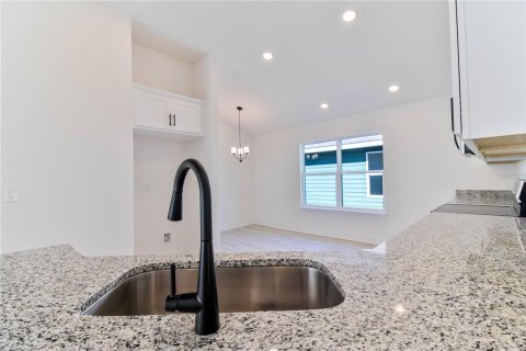 Casa en venta en Alachua, Florida, 4 dormitorios, 169.08 m2 № 2093386 - foto 14