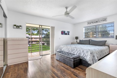 Condominio en venta en West Palm Beach, Florida, 1 dormitorio, 60.01 m2 № 1868290 - foto 8