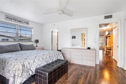 Condominio en venta en West Palm Beach, Florida, 1 dormitorio, 60.01 m2 № 1868290 - foto 7