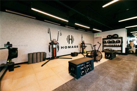 Condominio en venta en Miami, Florida, 35.86 m2 № 1863464 - foto 12