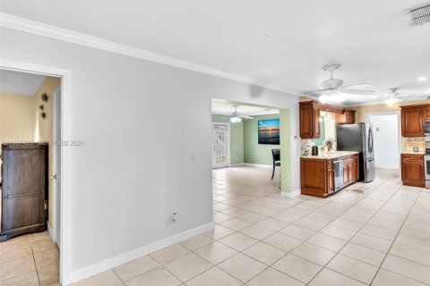 Casa en venta en Pembroke Pines, Florida, 4 dormitorios, 250.46 m2 № 2260731 - foto 17