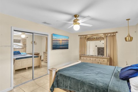 Casa en venta en Pembroke Pines, Florida, 4 dormitorios, 250.46 m2 № 2260731 - foto 29