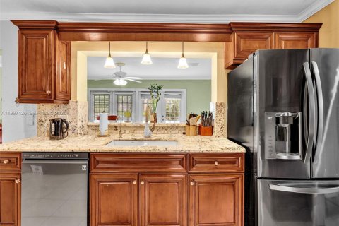 Casa en venta en Pembroke Pines, Florida, 4 dormitorios, 250.46 m2 № 2260731 - foto 20
