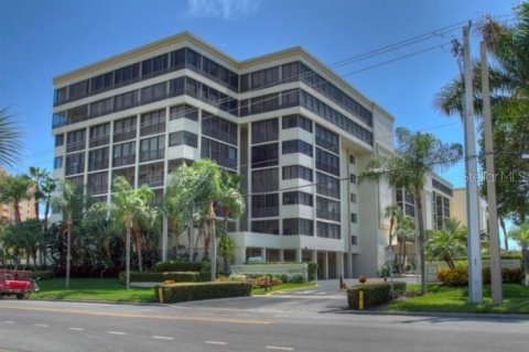 Condo à Sarasota, Floride, 2 chambres  № 2349331