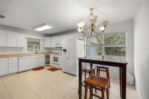 Villa ou maison à vendre à Dunnellon, Floride: 3 chambres, 122.45 m2 № 2410706 - photo 15