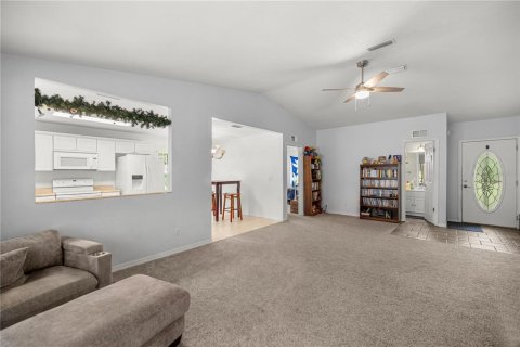 Villa ou maison à vendre à Dunnellon, Floride: 3 chambres, 122.45 m2 № 2410706 - photo 13