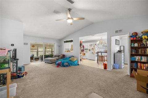 Villa ou maison à vendre à Dunnellon, Floride: 3 chambres, 122.45 m2 № 2410706 - photo 10