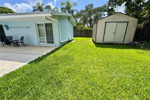 House in Palmetto Bay, Florida 6 bedrooms, 323.76 sq.m. № 1774374 - photo 27