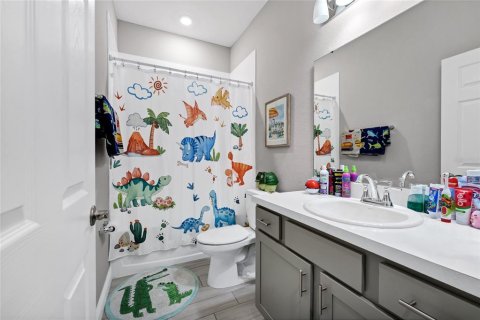 Casa en venta en Winter Haven, Florida, 5 dormitorios, 229.65 m2 № 2092830 - foto 20