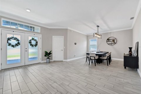 Casa en venta en Winter Haven, Florida, 5 dormitorios, 229.65 m2 № 2092830 - foto 25