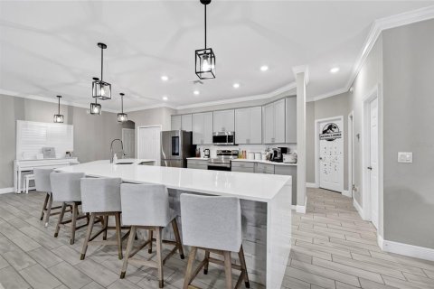 Casa en venta en Winter Haven, Florida, 5 dormitorios, 229.65 m2 № 2092830 - foto 29
