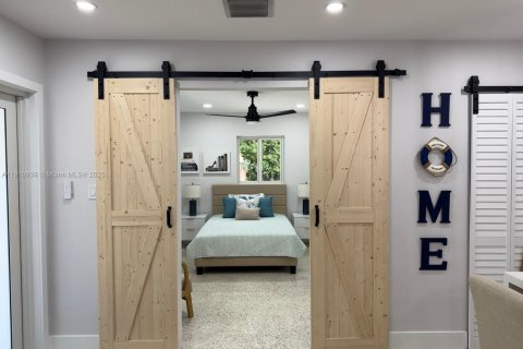 House in Key Largo, Florida 2 bedrooms № 1966158 - photo 6