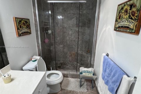 Condominio en venta en Sunny Isles Beach, Florida, 2 dormitorios, 141.68 m2 № 2076845 - foto 6