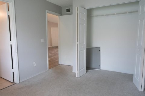 Condo in Winter Park, Florida, 2 bedrooms  № 1813473 - photo 18
