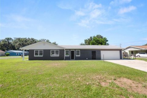 Villa ou maison à Lakeland, Floride 3 chambres, 103.49 m2 № 2287262