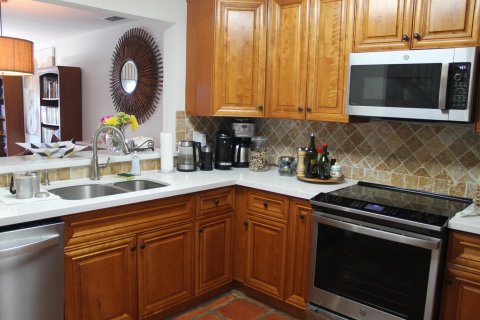 Townhouse in Jupiter, Florida 2 bedrooms, 132.94 sq.m. № 2077383 - photo 5