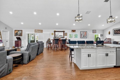 Купить виллу или дом в Бойнтон-Бич, Флорида 3 спальни, 211.72м2, № 1955846 - фото 11