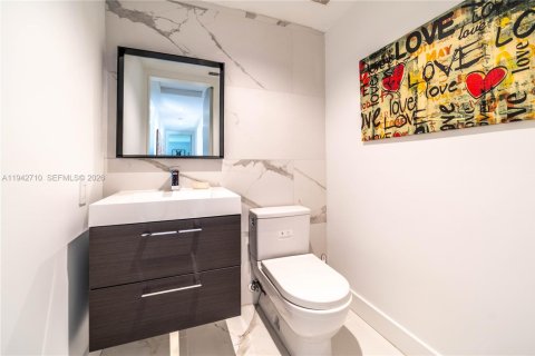 Villa ou maison à vendre à Miami Shores, Floride: 4 chambres, 274.99 m2 № 1999213 - photo 30