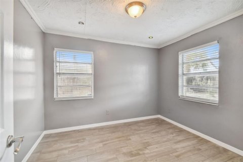 Villa ou maison à louer à Tampa, Floride: 4 chambres, 130.06 m2 № 2109464 - photo 29