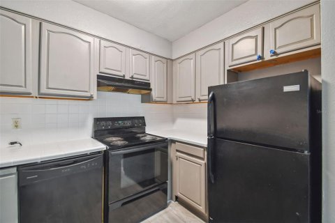 Villa ou maison à louer à Tampa, Floride: 4 chambres, 130.06 m2 № 2109464 - photo 21