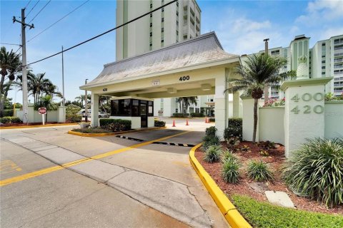 Condominio en venta en Saint Pete Beach, Florida, 1 dormitorio, 78.32 m2 № 1609420 - foto 17