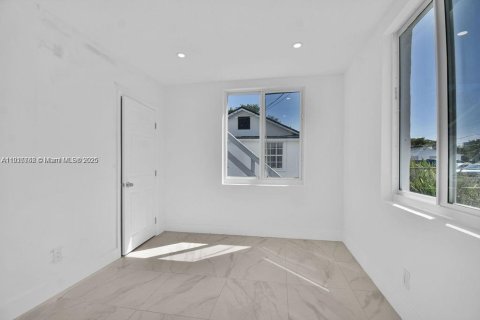 Appartement à louer à Miami, Floride: 3 chambres, 92.9 m2 № 1972780 - photo 15