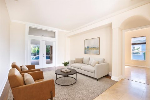 House in Ruskin, Florida 4 bedrooms, 237.37 sq.m. № 1870782 - photo 8