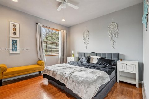 Townhouse in Hollywood, Florida 3 bedrooms, 146.79 sq.m. № 2189447 - photo 28