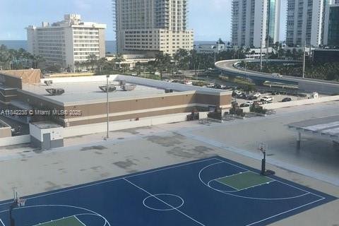 Copropriété à vendre à Sunny Isles Beach, Floride: 1 chambre, 59.46 m2 № 1857291 - photo 18