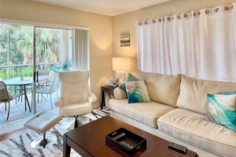 Condo in Bradenton, Florida, 2 bedrooms № 2144898 - photo 21