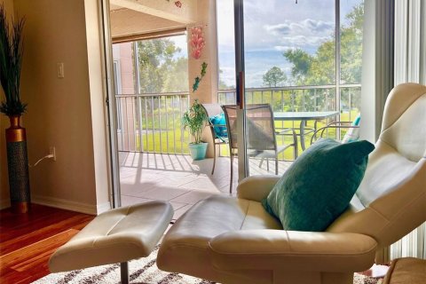 Condo in Bradenton, Florida, 2 bedrooms № 2144898 - photo 6