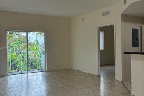 Снять в аренду кондоминиум в Майами, Флорида 1 спальня, 66.89м2, № 2004483 - фото 6