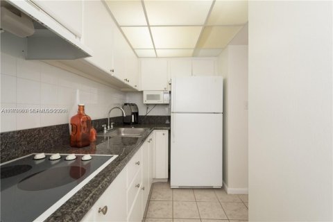 Copropriété à vendre à Miami Beach, Floride: 51.28 m2 № 2042246 - photo 5
