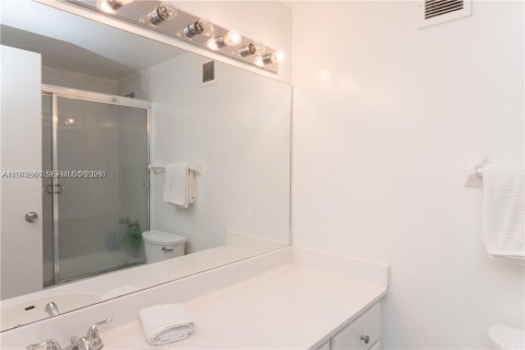 Copropriété à vendre à Miami Beach, Floride: 51.28 m2 № 2042246 - photo 6