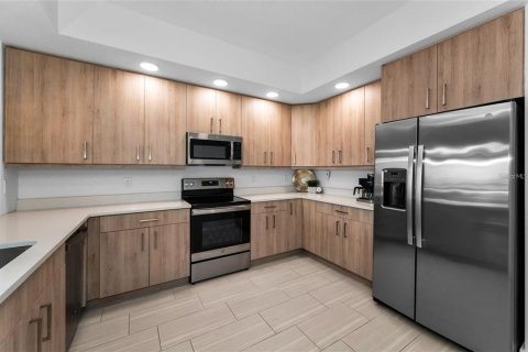 Copropriété à louer à Clearwater, Floride: 3 chambres, 159.33 m2 № 2406696 - photo 6