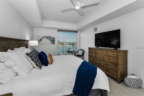 Copropriété à louer à Clearwater, Floride: 3 chambres, 159.33 m2 № 2406696 - photo 19