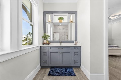 Villa ou maison à vendre à Bonita Springs, Floride: 5 chambres, 257.99 m2 № 2403521 - photo 24