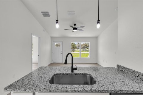 House in Ocala, Florida 3 bedrooms, 108.97 sq.m. № 1813628 - photo 10