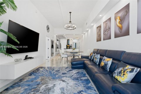 Condominio en venta en Aventura, Florida, 3 dormitorios, 126.53 m2 № 2035854 - foto 7