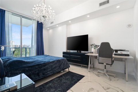 Condominio en venta en Aventura, Florida, 3 dormitorios, 126.53 m2 № 2035854 - foto 9
