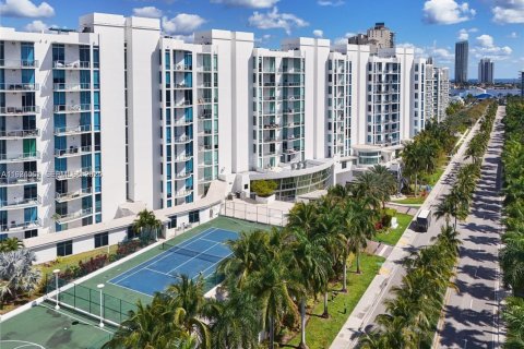 Condominio en venta en Aventura, Florida, 3 dormitorios, 126.53 m2 № 2035854 - foto 26