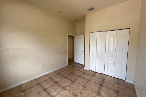 Снять в аренду виллу или дом в Хомстед, Флорида 3 спальни, 130.81м2, № 2023761 - фото 17